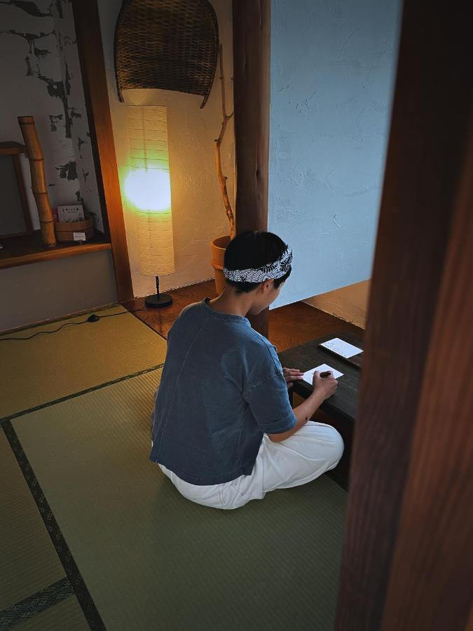 Oshima 島ぐらしカフェchigoohagoo 男性のみ宿泊不可 Couples & Single Females Only المظهر الخارجي الصورة